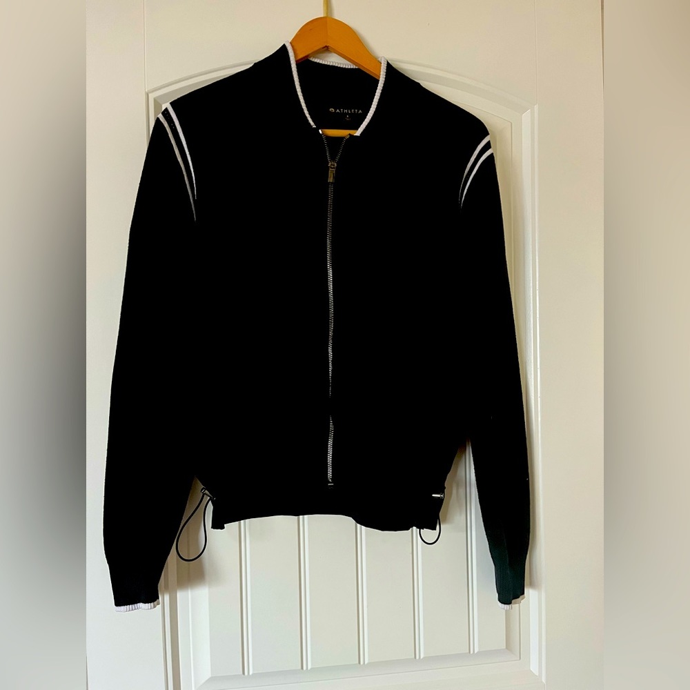 Athleta black and white zipper jacket/cardigan